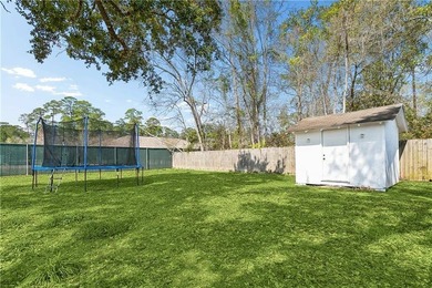 Beautifully updated, move-in-ready home situated on two spacious - photo 13