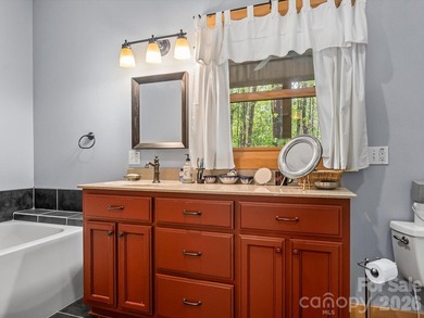 Stunning mountain retreat on 15.75 acres, this secluded - photo 26