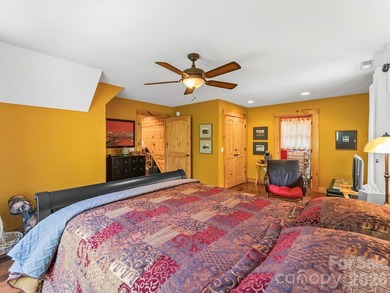 Stunning mountain retreat on 15.75 acres, this secluded - photo 41