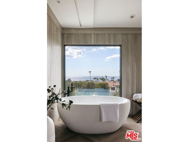 Located in one of the most desirable neighborhoods, Malibu Park - photo 14