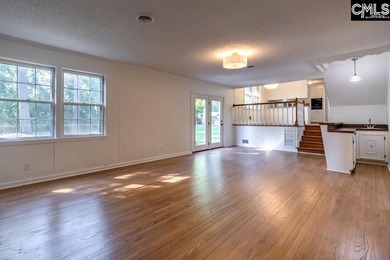 Beautifully updated 4br/3.5ba tri-level home in Coldstream with - photo 16