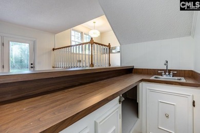 Beautifully updated 4br/3.5ba tri-level home in Coldstream with - photo 17