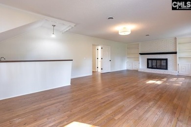 Beautifully updated 4br/3.5ba tri-level home in Coldstream with - photo 18