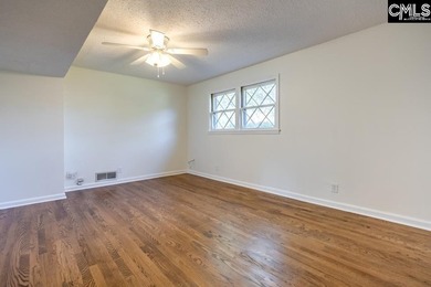 Beautifully updated 4br/3.5ba tri-level home in Coldstream with - photo 22