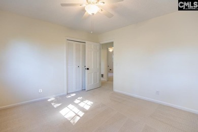 Beautifully updated 4br/3.5ba tri-level home in Coldstream with - photo 31