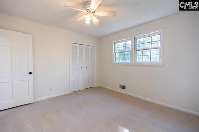 Beautifully updated 4br/3.5ba tri-level home in Coldstream with - photo 33