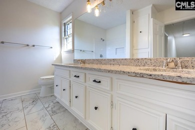 Beautifully updated 4br/3.5ba tri-level home in Coldstream with - photo 35