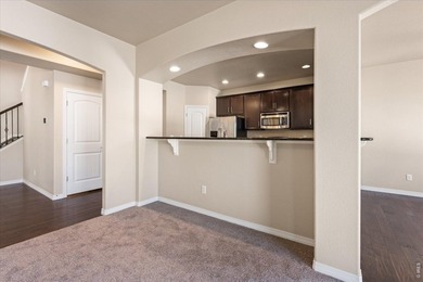 Now Offered at $575K!! Home Warranty included. Concessions - photo 10