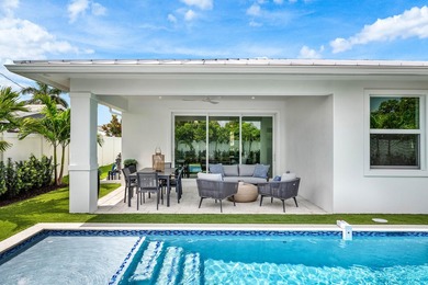 Welcome to this stunning Coastal Contemporary residence located - photo 26