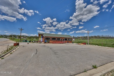 Own a well-maintained, locally loved restaurant in a prime - photo 31