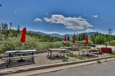 Own a well-maintained, locally loved restaurant in a prime - photo 32