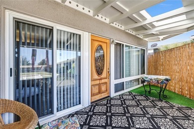 Discover a conveniently located end-unit residence in Mutual 1 - photo 5