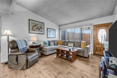 Discover a conveniently located end-unit residence in Mutual 1 - photo 8
