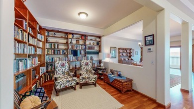 Make this fabulous lake-view condo yours today! Top floor - photo 13