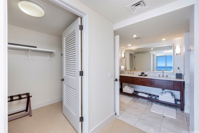 Situated near the entrance of Waikiki, Ka Lai Waikiki Beach - photo 14