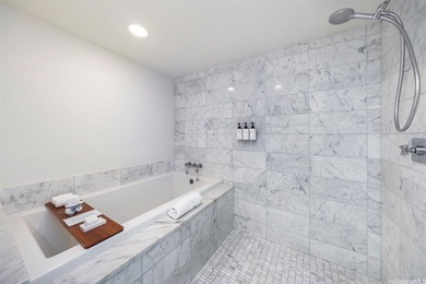 Situated near the entrance of Waikiki, Ka Lai Waikiki Beach - photo 17