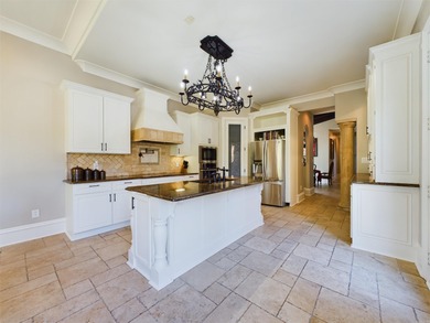 24hr notice to show: This beautiful home has custom