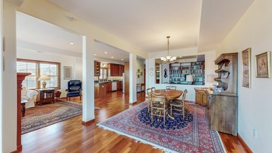 Make this fabulous lake-view condo yours today! Top floor - photo 21