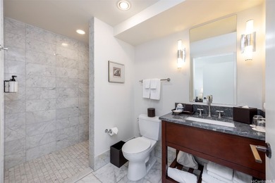 Situated near the entrance of Waikiki, Ka Lai Waikiki Beach - photo 25