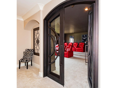 24hr notice to show: This beautiful home has custom