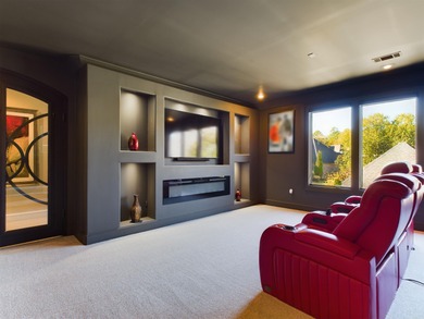 24hr notice to show: This beautiful home has custom