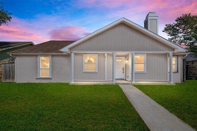 Lake Lewisville Home For Sale in The Colony Texas