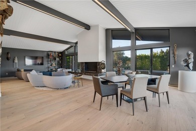 Commanding 180 degrees valley views from a rare, elevated perch - photo 11