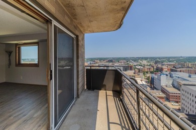 Soaring above the city on the 23rd floor, this refined 2-bedroom - photo 15