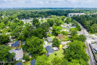 Opportunity meets location with this prime bungalow lot just off - photo 8