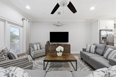 Welcome to Driftwood Townhomes, where coastal living and - photo 26