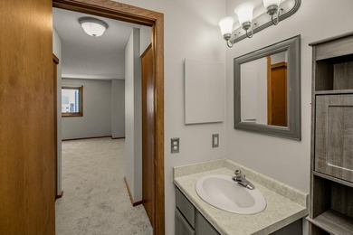 Soaring above the city on the 23rd floor, this refined 2-bedroom - photo 34