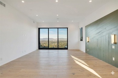Commanding 180 degrees valley views from a rare, elevated perch - photo 36