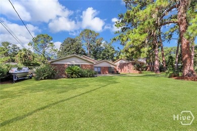 Welcome to 387 Hunt Drive, a spacious Savannah retreat offering - photo 3