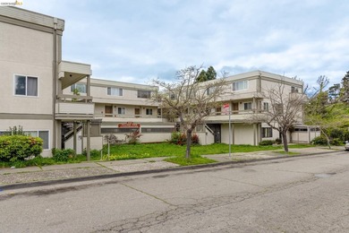 Live big in the Hilltop area of Richmond with this comfortable - photo 22