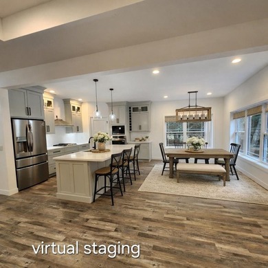 Beautiful new build on a large wooded lot in an up-and-coming - photo 28