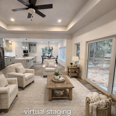 Beautiful new build on a large wooded lot in an up-and-coming - photo 30