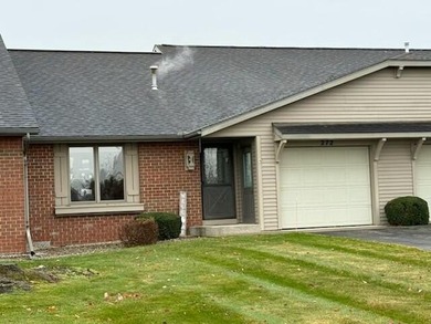 Bluff Lakes  Condo For Sale in Zeeland Michigan