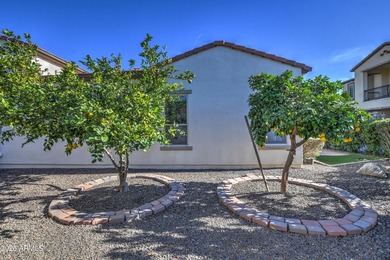 Welcome to this 3 bedroom 2 bath home, an exceptional residence - photo 46