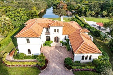 Discover exceptional luxury and stunning water views from this 7 - photo 2