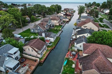 Lake Saint Clair Home For Sale in Saint Clair Shores Michigan