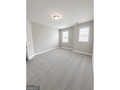Additional listing photo 3