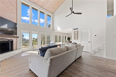 Experience the epitome of coastal luxury living with - photo 3