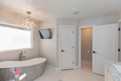 Welcome to 116 Bay Rock Circle, where everyday living feels like - photo 36