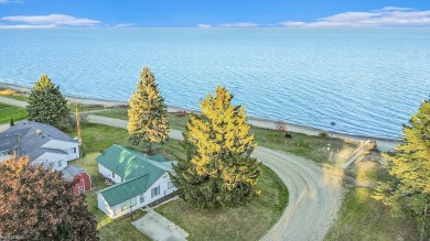 Lake Huron - Sanilac County Home For Sale in Deckerville Michigan