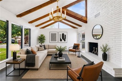 Exclusive Park Island waterfront residence completely remodeled - photo 8