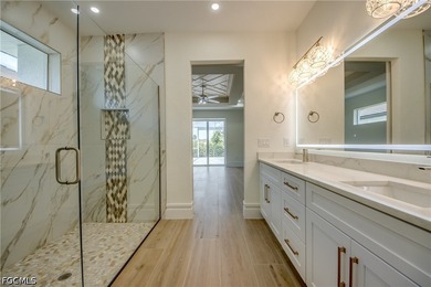 This stunning coastal designed waterfront residence in Cape - photo 31