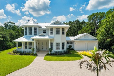 Where do you find a residential property with land in South - photo 1