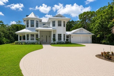 Where do you find a residential property with land in South - photo 7
