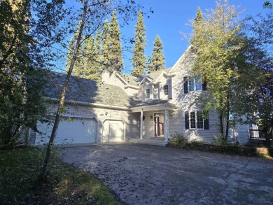 Lake Home For Sale in Fairbanks, Alaska