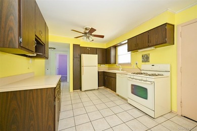 Incredible opportunity in one of Flushing's most sought-after - photo 14